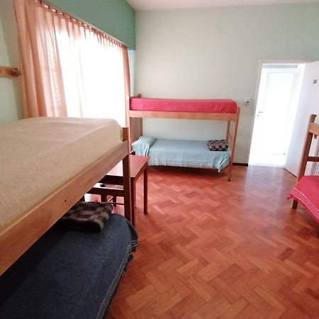 Alamo Hostel & Suites Мендоса Экстерьер фото