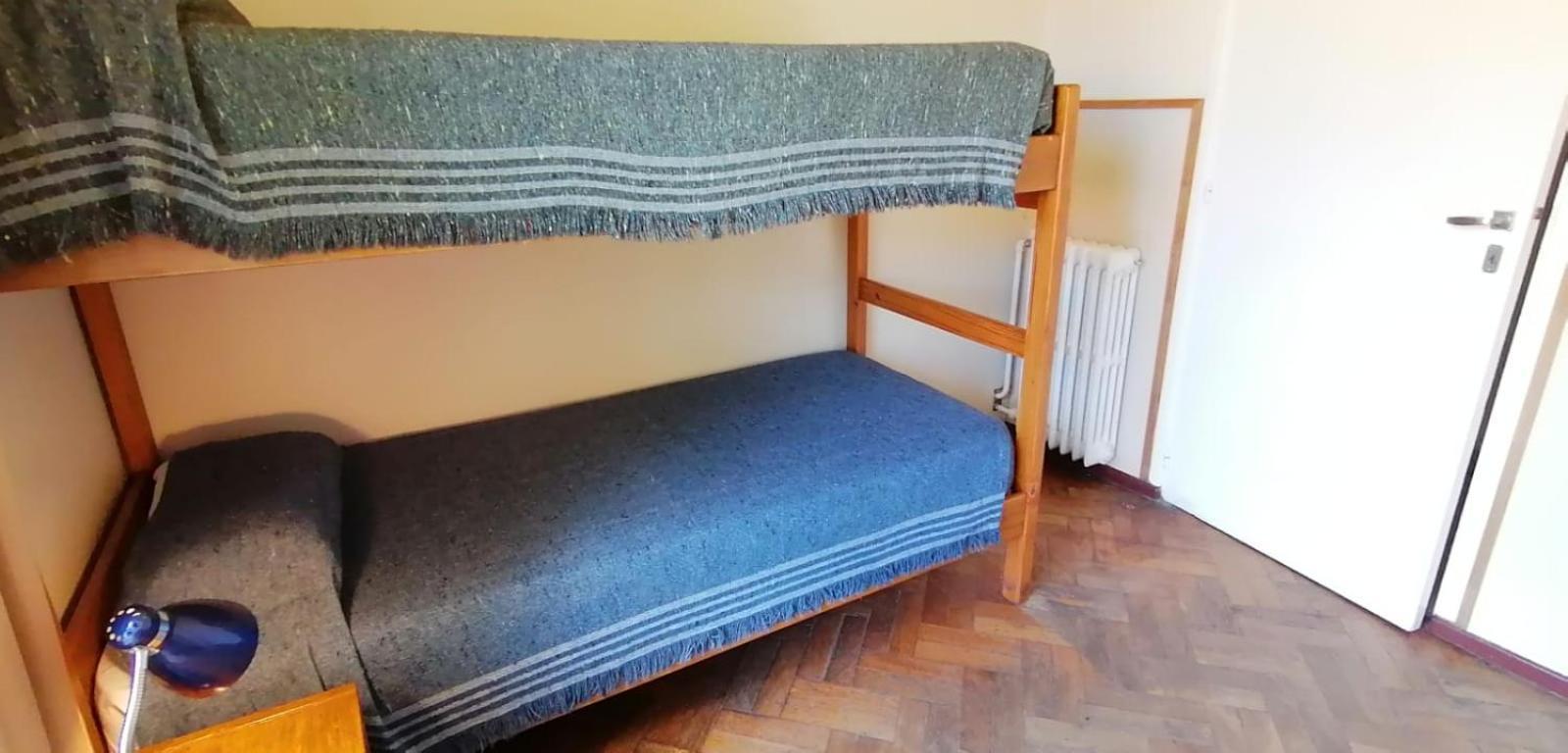 Alamo Hostel & Suites Мендоса Экстерьер фото