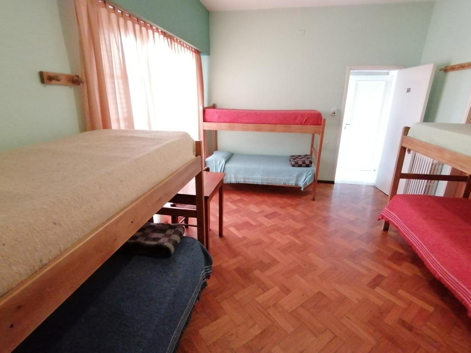 Alamo Hostel & Suites Мендоса Экстерьер фото